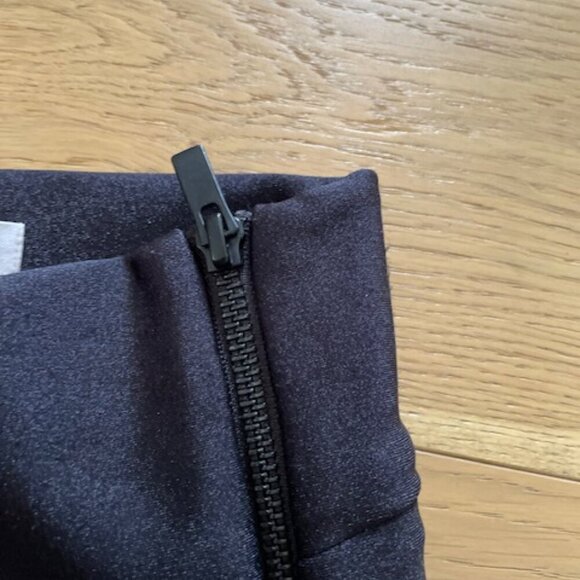 Good American The High Shine Boss Black Disco Pants Size 2 (Medium) - Picture 3 of 5